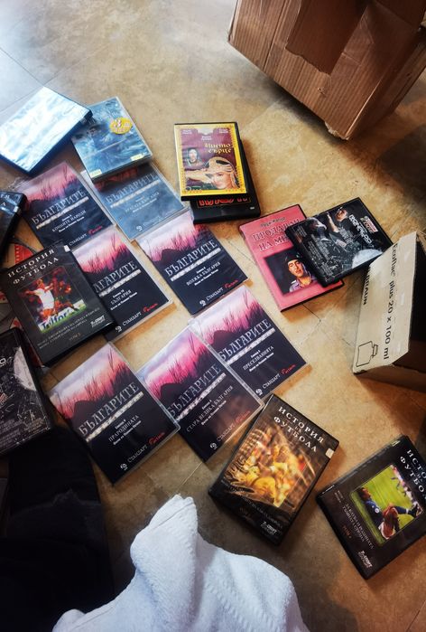 Лот двд и аудио дискове cd r