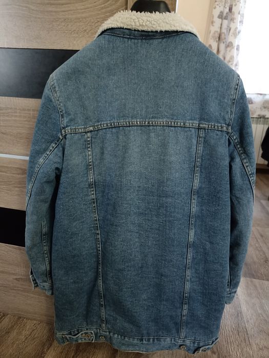 Джинсовая куртка