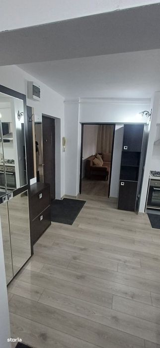 Apartament 2 camere finisat , mobilat și utilat , etaj intermediar