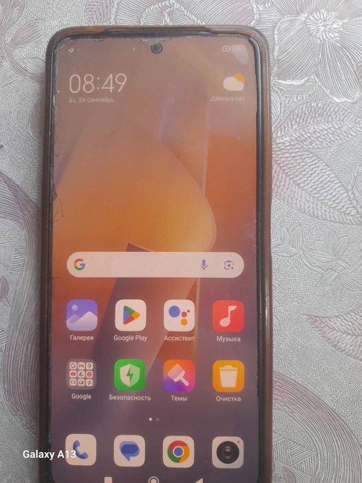 Продам телефон Redmi Note 11