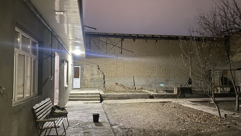 Продаю дом в файзабадском районе