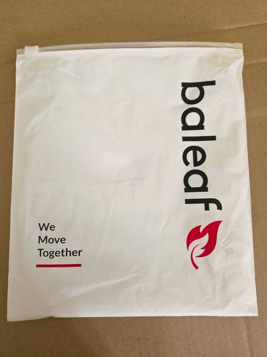 Tricou protecție solara, nou cu etichetă