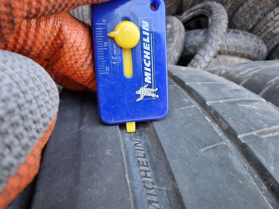 Anvelope 265/40R21 marca Michelin, DOT 2022