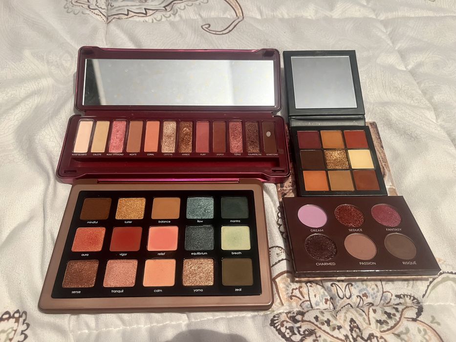 Продам палетки теней ориг