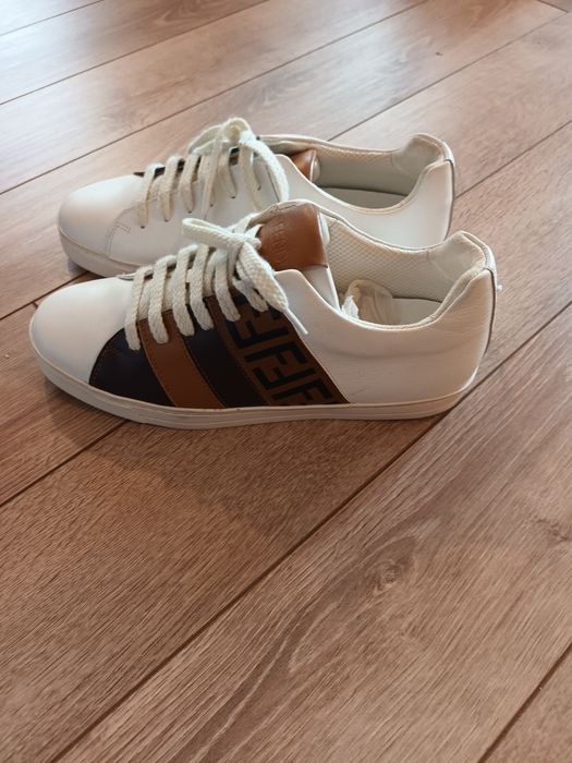 Louis Vuitton Fendi кецове