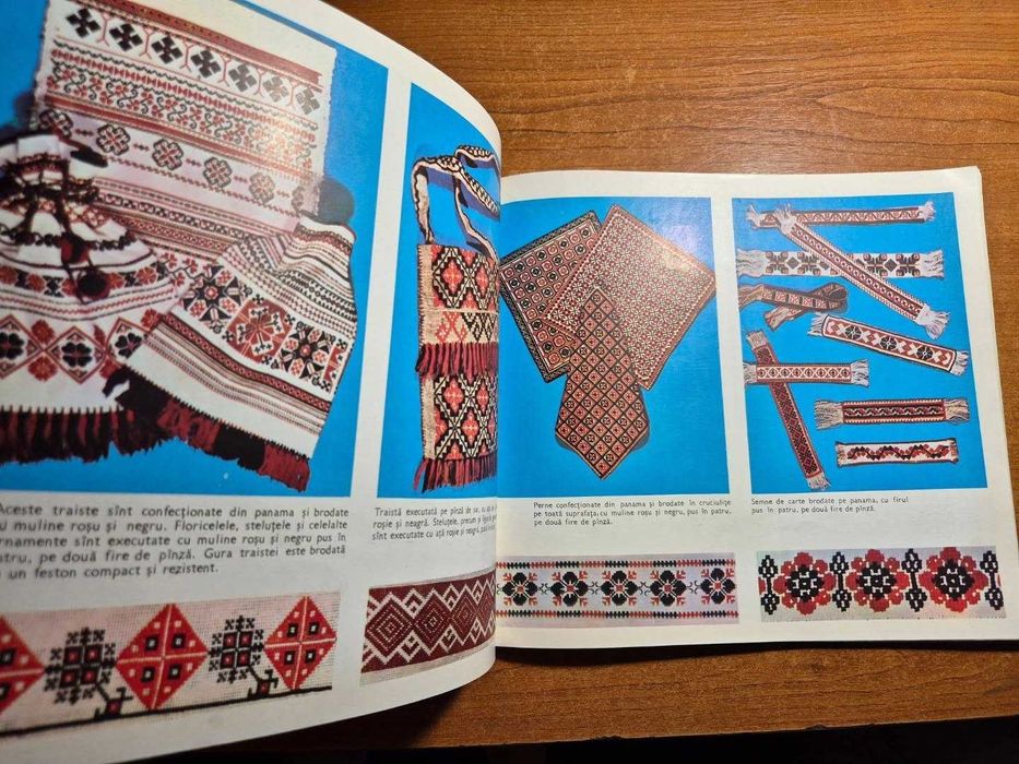 Carte  Arta populara ,Etnografie, Cusuturi artizanale din Transilvania