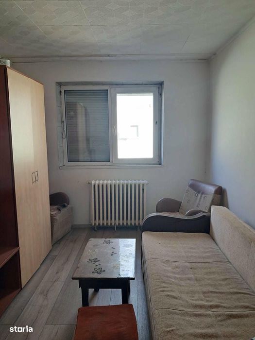 Feldioara - strada Brazilor, Apartament cu 2 camere decomandat - 52 mp