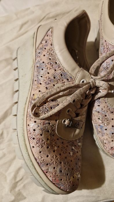 Спортни обувки(розови)