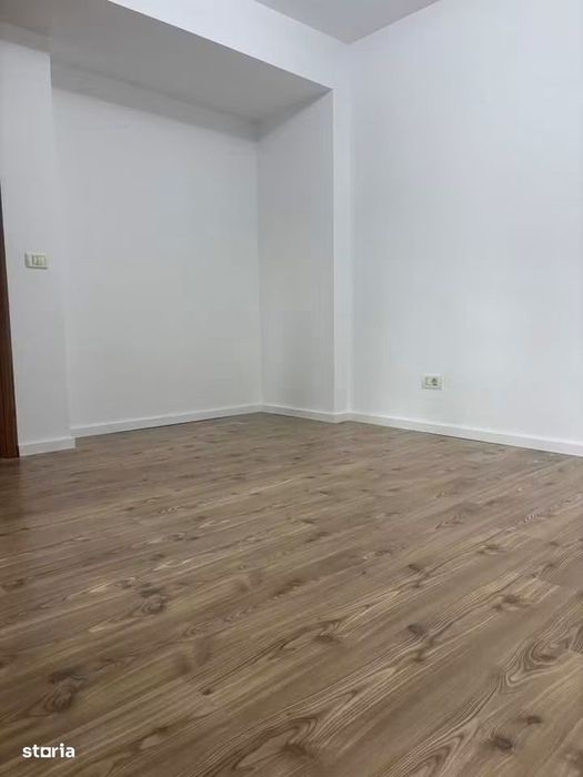 Apartament 2 camere vizavi de  Hotel Rex
