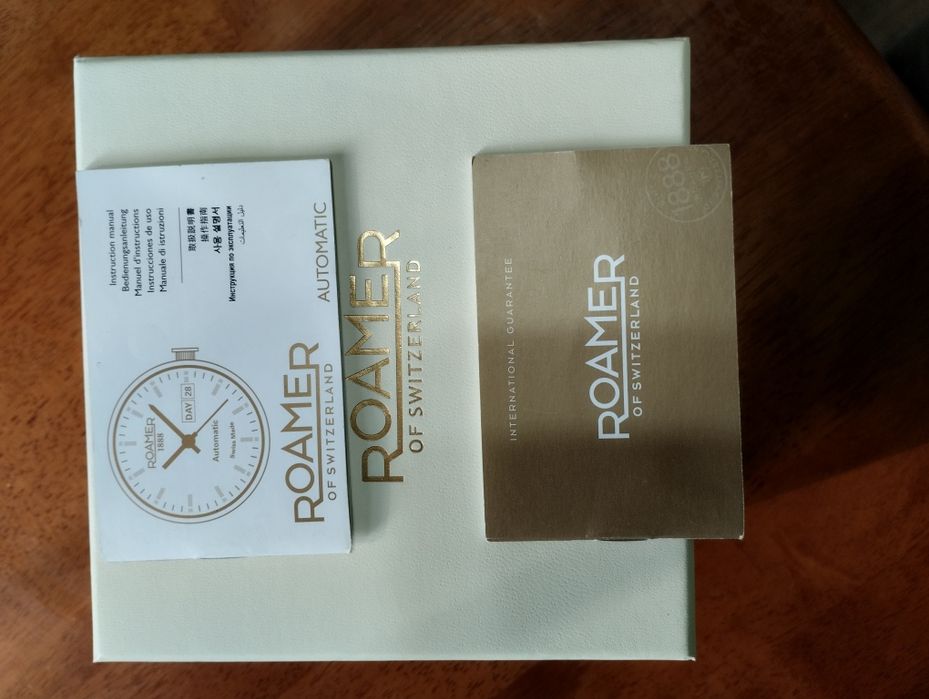 Часы швейцарские