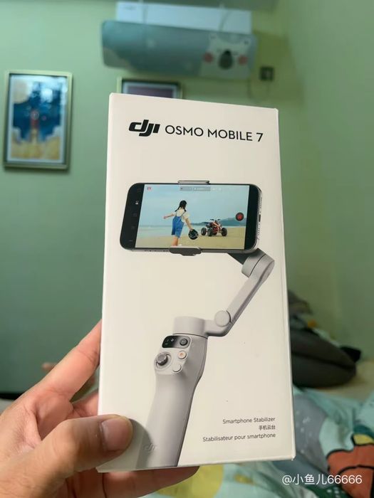 DJI Osmo Mobile 7