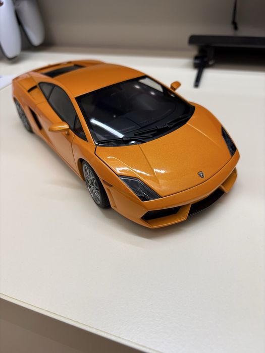 Macheta Lamborghini Gallardo AutoArt 1:18