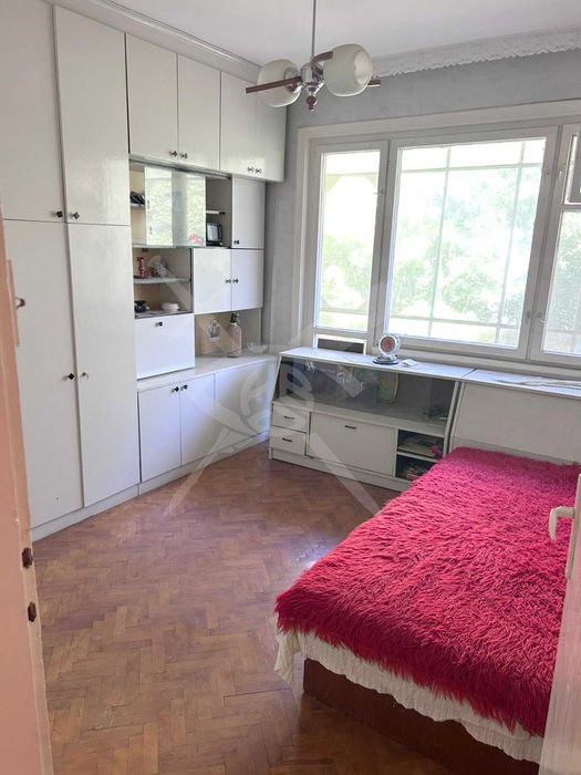 Продава се Многостаен апартамент в Димитровград - 143 кв.м за 525 €/кв.м - Снимка #1