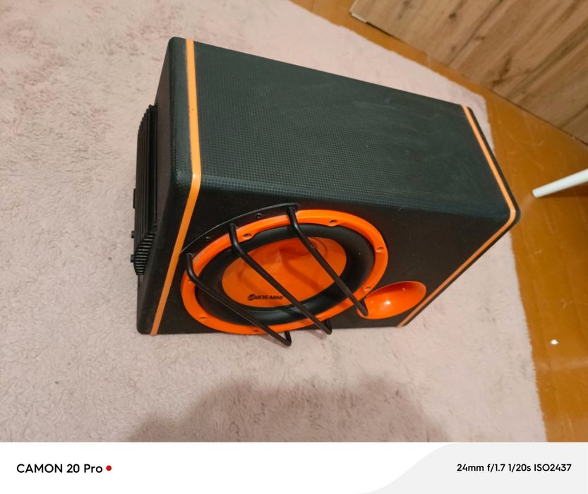 Продам сабвуфер новый