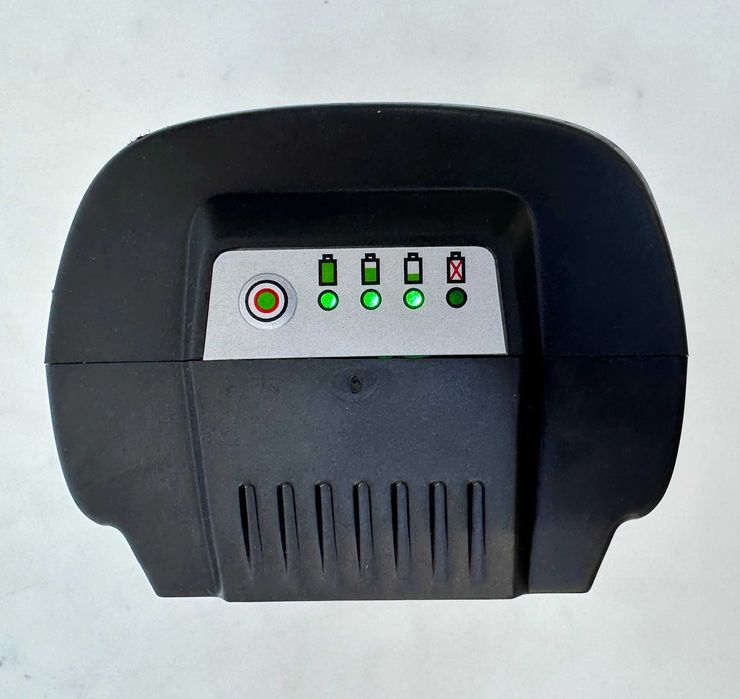 AL-KO B150 40V 4.0Ah - Акумулаторна батерия с индикатор като нова!