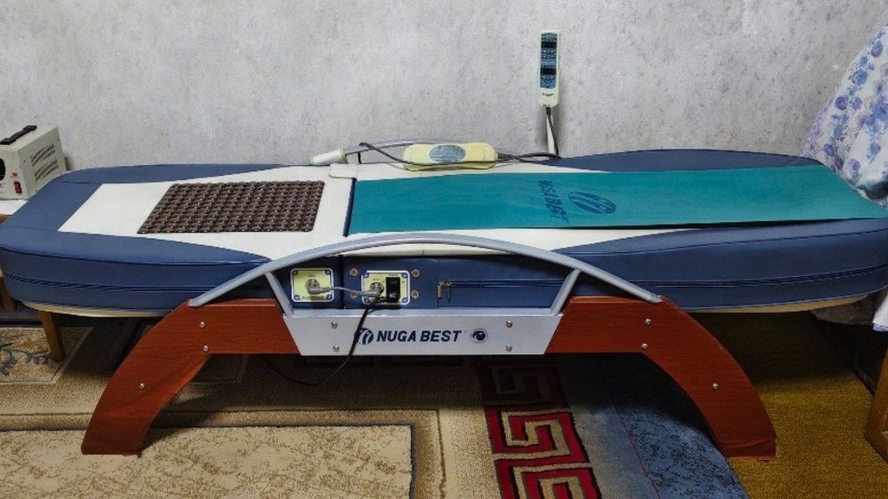 Массажные кровать