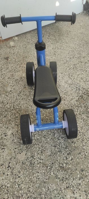 Баланс колело с двойни гуми