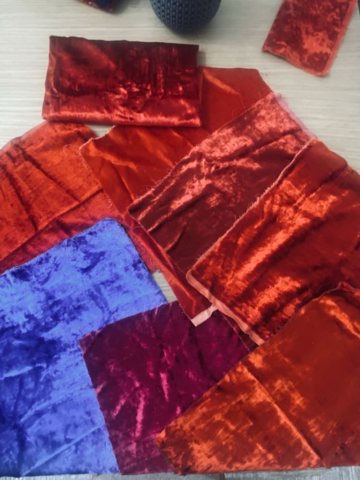 Ткани обрезки Бархат плюш, белые шелк