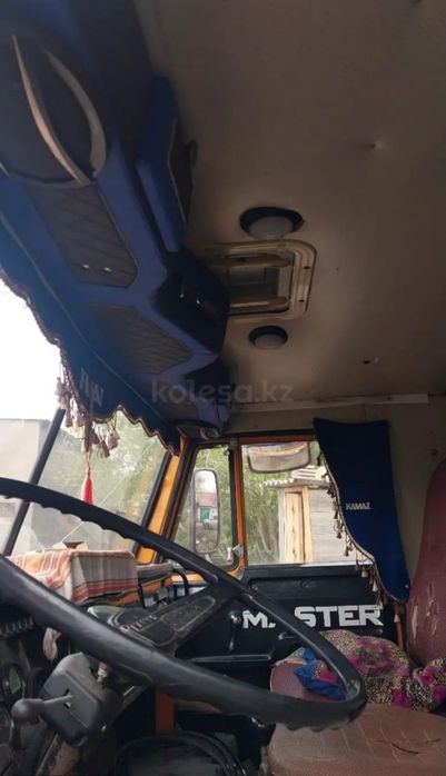 Продам КамАЗ самосвал