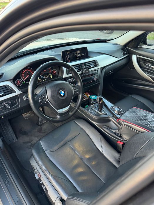 Vand sau schimb BMW f31 320d. 2013. Luna a 7-a.