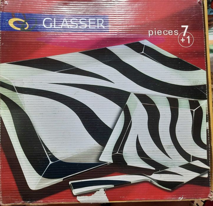 Набор тарелок ( стекло)