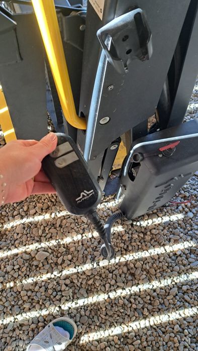 Lift Auto persoane cu dizabilități.