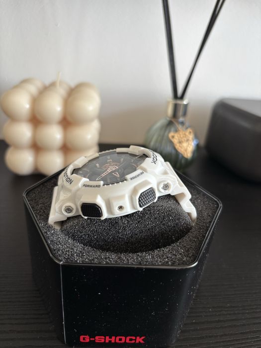 Casio G-Shock GA-110 – White & Rose Gold