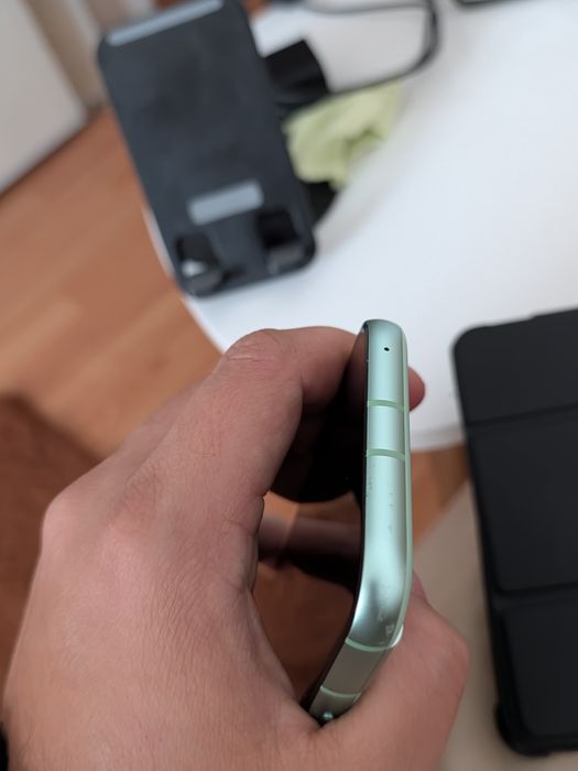 Google Pixel 8A verde menta