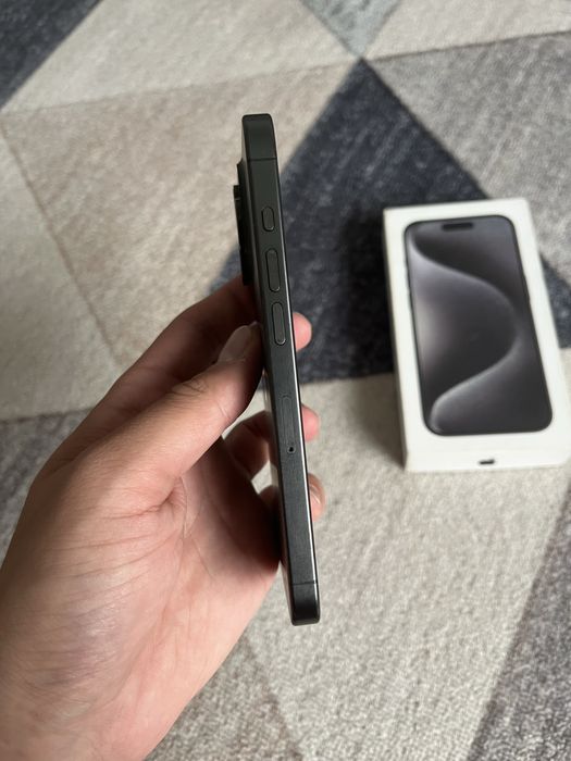 Iphone 15 pro продам