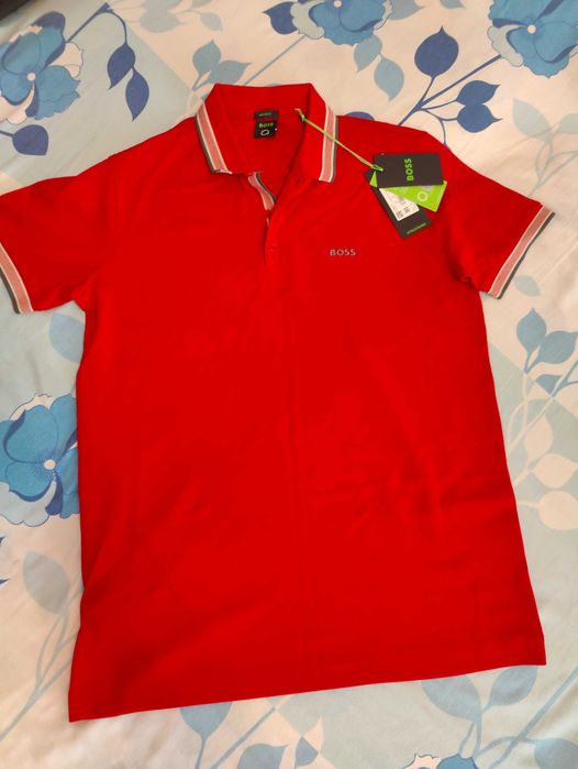Tricou Boss masura M nou