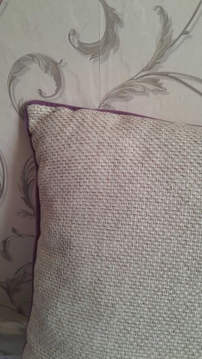 Продам диван и стол