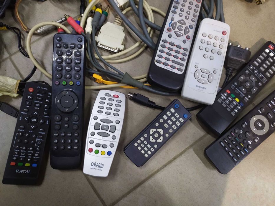 Камери,двр-и,сат.приемници,a/v модулатори.