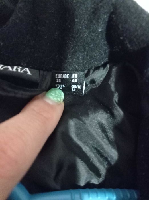 Продавам дамско палто