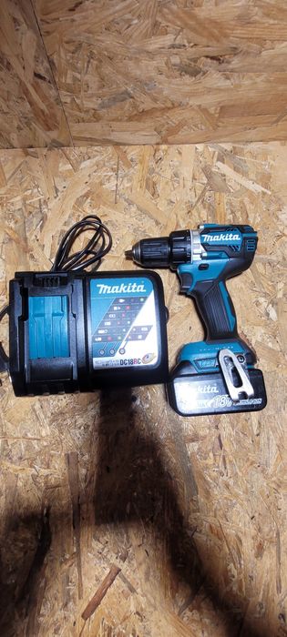 Makita ddf484 impecabila