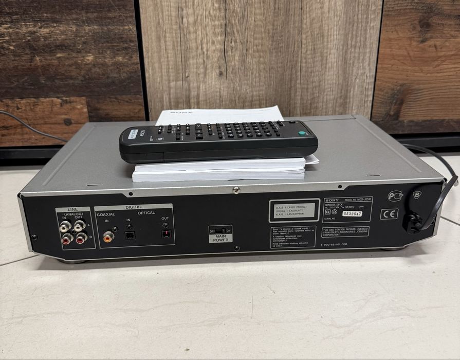Колекционерски минидиск Sony MDS-JE510 + дистанционно и книжки
