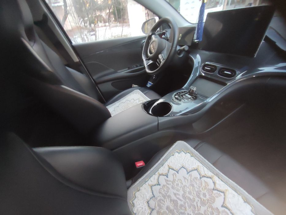 Byd e2 luxury sotiladi holati yaxshi