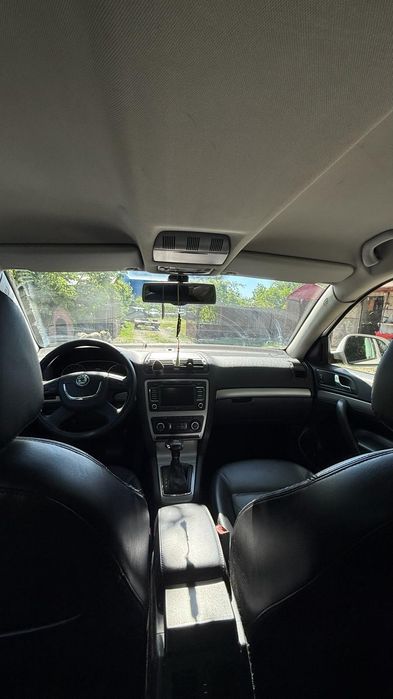 Vând Skoda Octavia