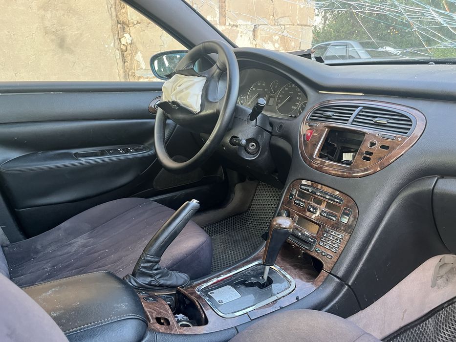 В продаже Пежо 607