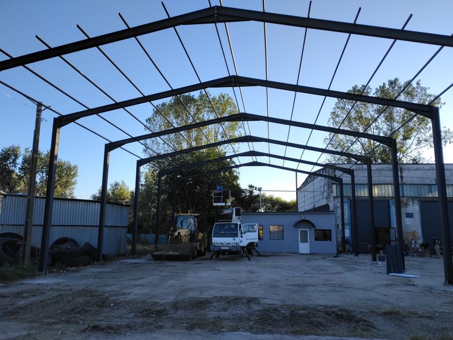 Vand hala metalică asigurăm și montaj lucrăm fără avans