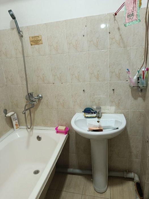 8 xudud sergili yangi hayot uy sotiladi