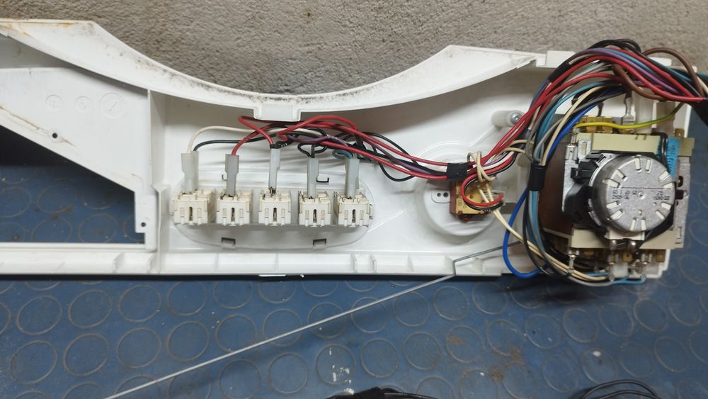 Пералня Samsung SWF 1200 на части