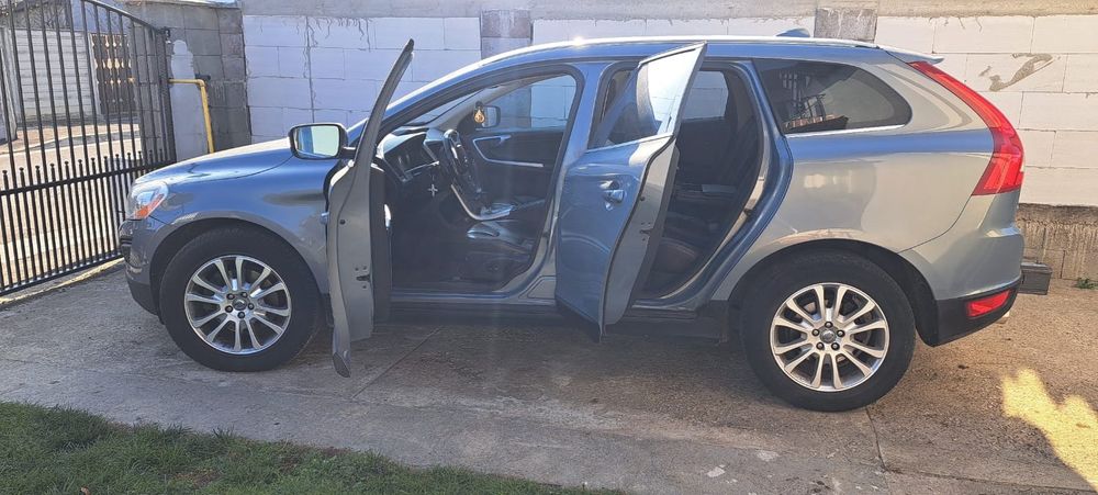 Vand VOLVO XC 60