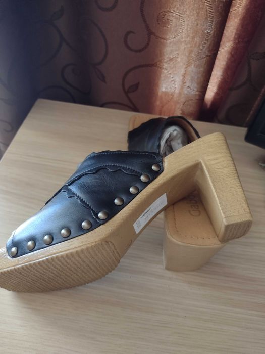 Сандали високи нови Gabor