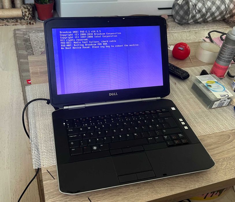 Laptop Dell Latitude E5420 fără HDD, RAM și încărcător defect