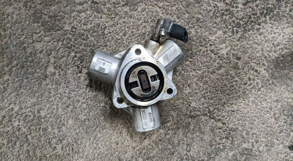 Pompă înaltă presiune: VW Audi... Bluza Marim