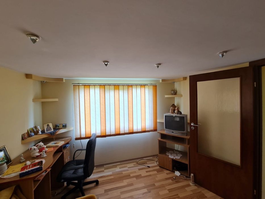 Casa de vanzare