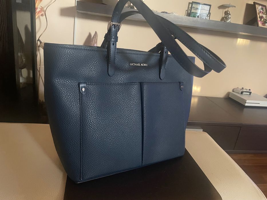 Poșetă nouă Michael Kors