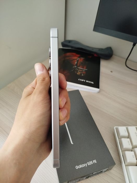 Срочно Samsung S25 FE 128GB