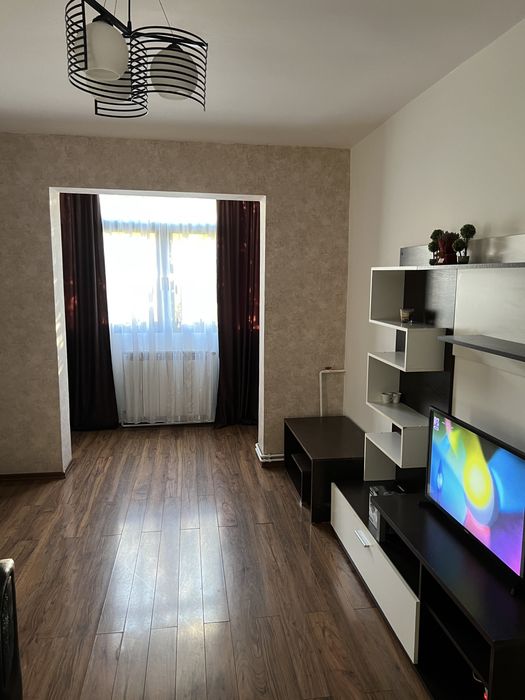 Inchiriez apartament 2 camere