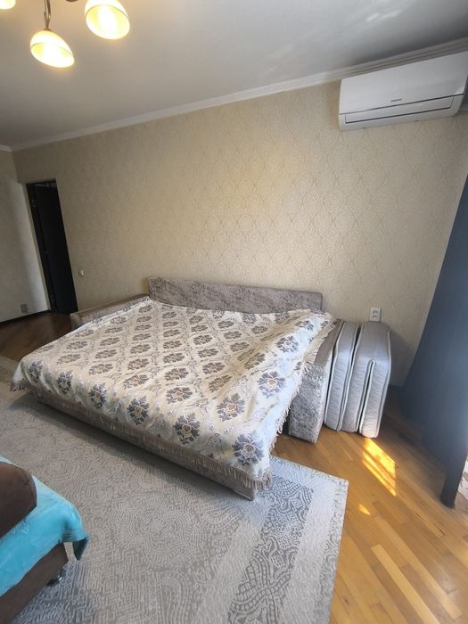 Сдам квартиру посуточно 1 к,8 мкр